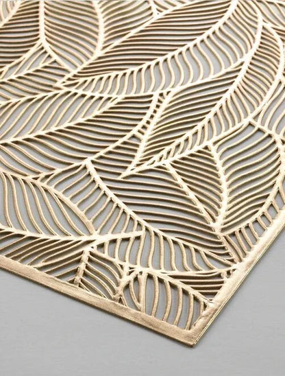 Plastic Golden Table Mats 6PCS