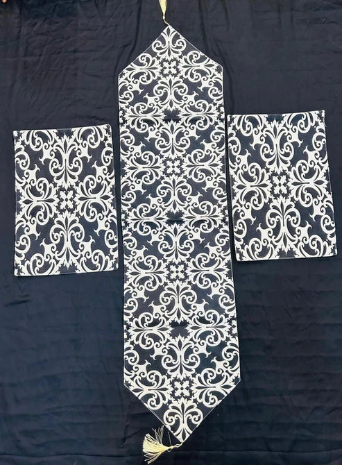 Printed Black & White 3pc Runner  Set